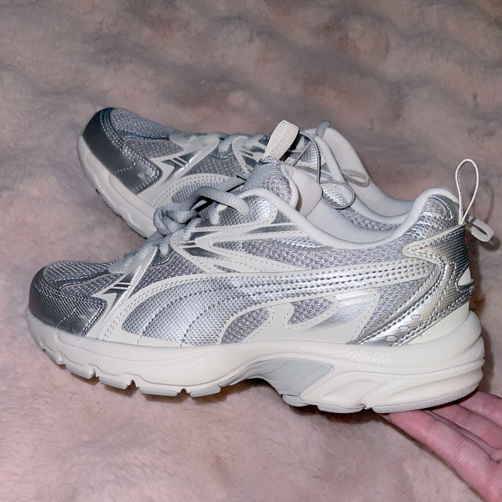 PUMA Milenio Tech Sneaker